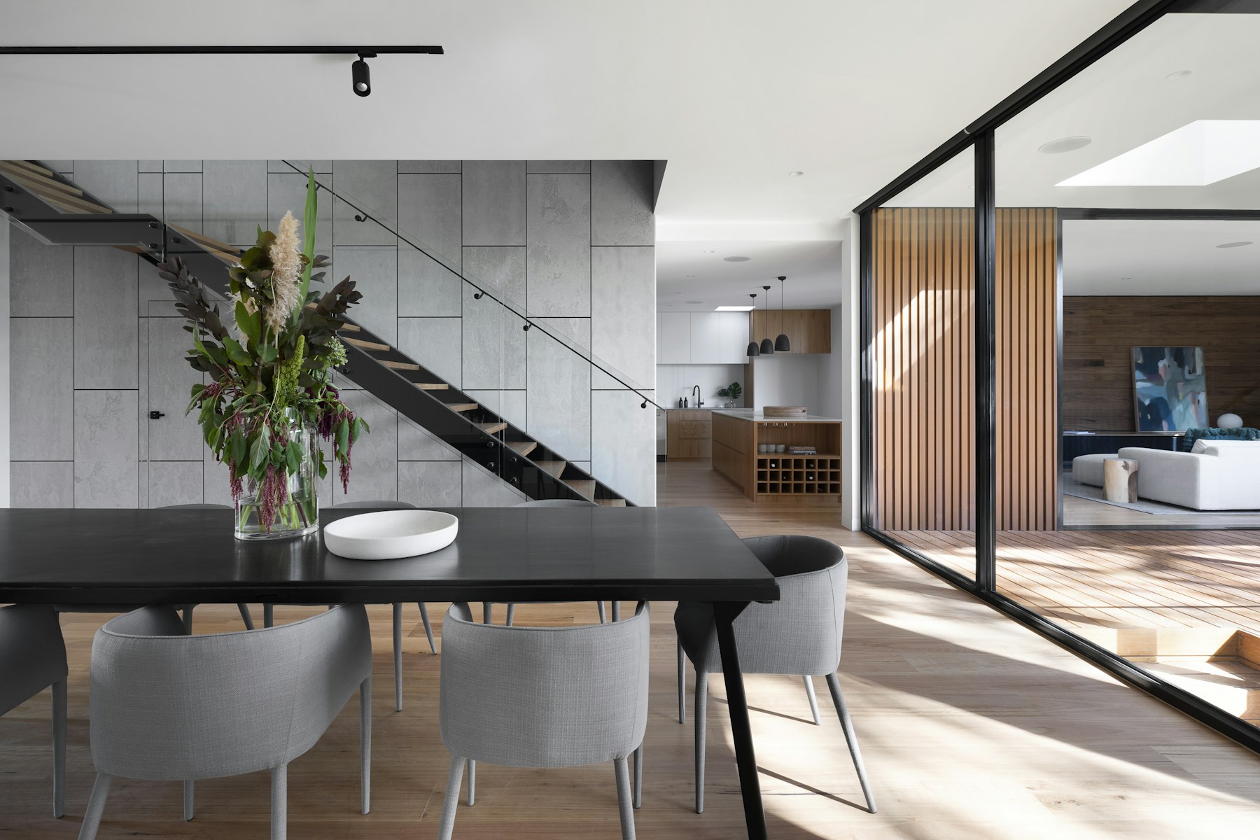 Brand Showroom · Object Display